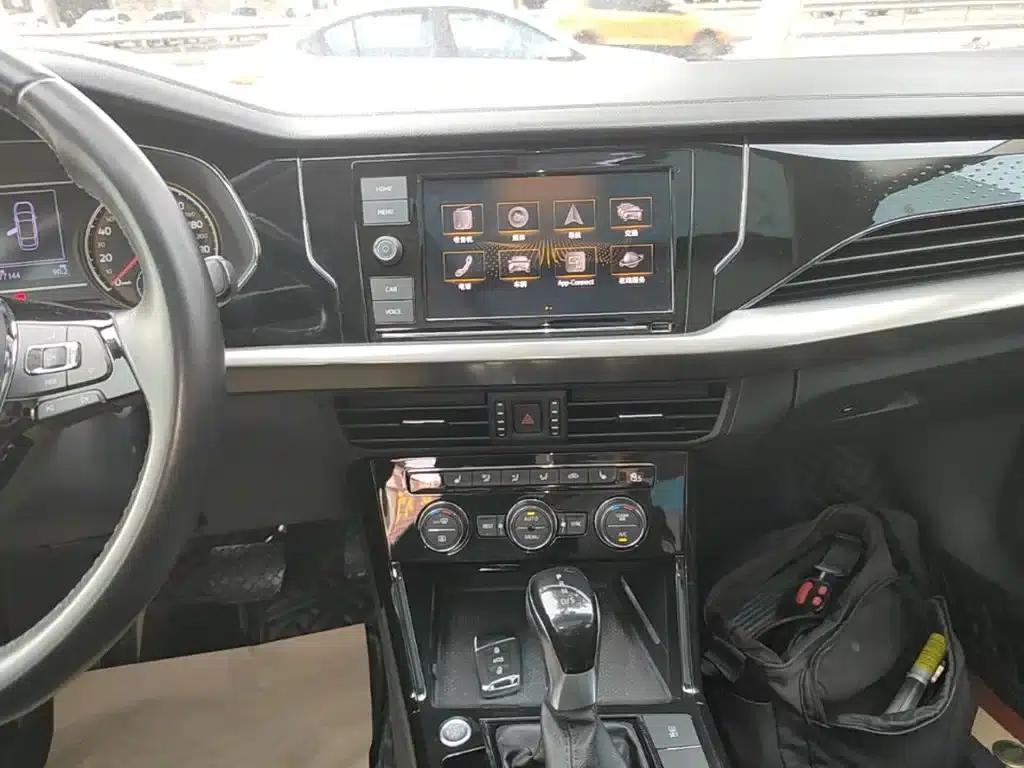 2019 Volkswagen Passat 330TSI Elite Edition (China VI Emission Standard) — миниатюра 13