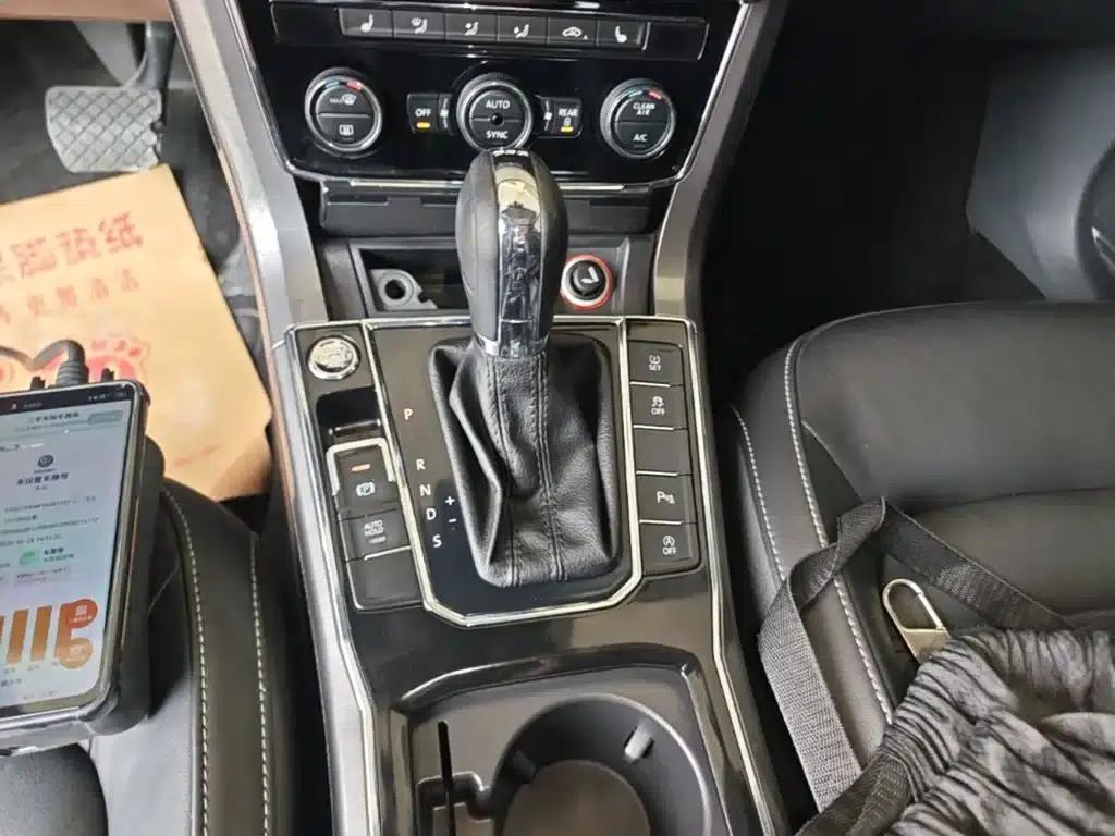 2017 Passat 330TSI DSG Premium Edition — миниатюра 14