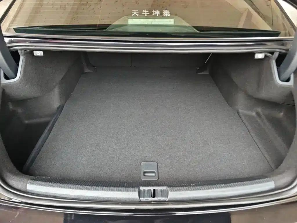 2017 Passat 330TSI DSG Premium Edition — миниатюра 19