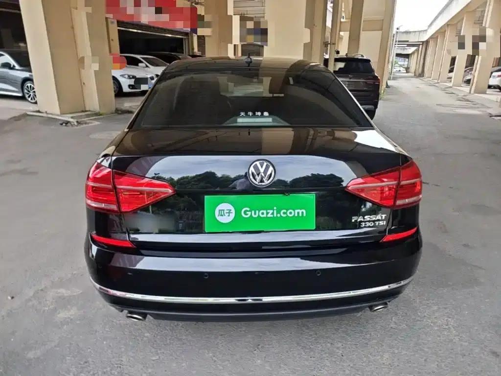 2017 Passat 330TSI DSG Premium Edition — миниатюра 6