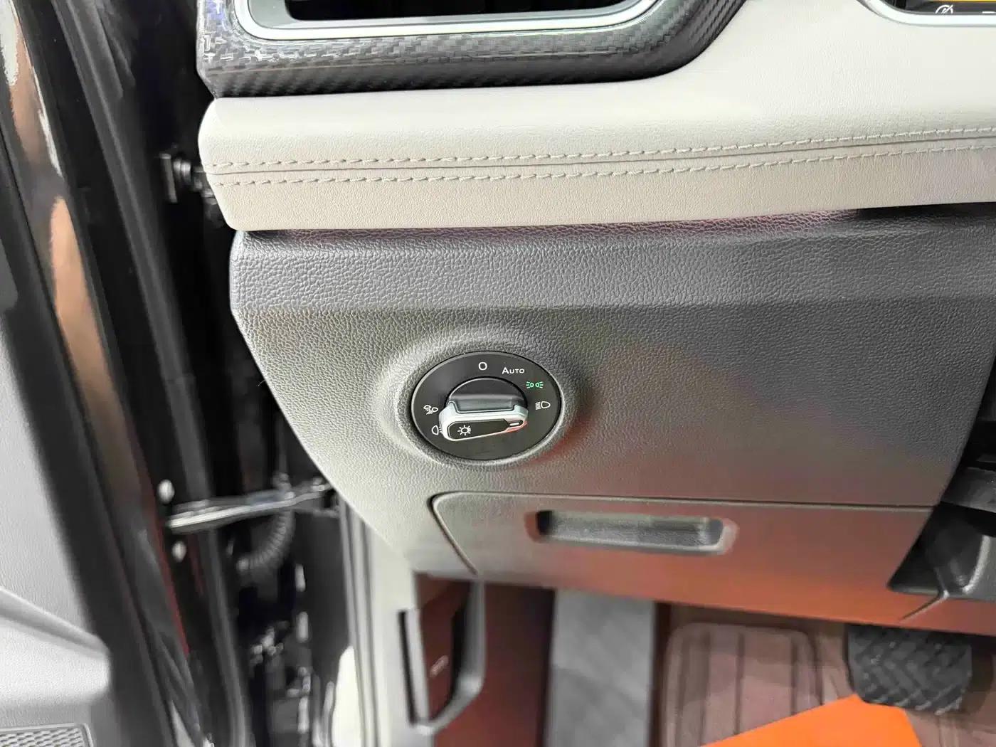Tayron 2023 280TSI 2WD Luxury Plus Advanced Edition — миниатюра 12