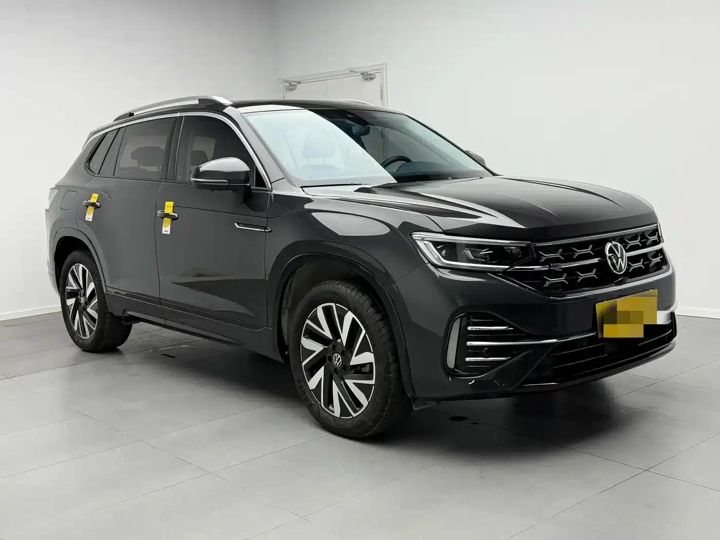 Tayron 2023 330TSI 2WD R-Line High-Performance Edition — миниатюра 3