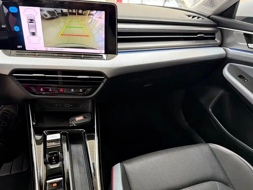 Lamando 2022 Lamando L 280TSI DSG Hot Edition — миниатюра 14
