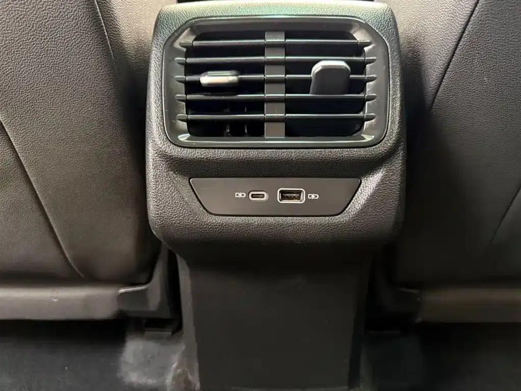 Lamando 2022 Lamando L 280TSI DSG Hot Edition — миниатюра 19