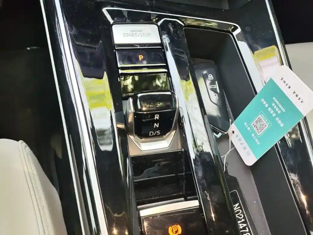 2026 Lamando L 300TSI Lingfeng Edition — миниатюра 14