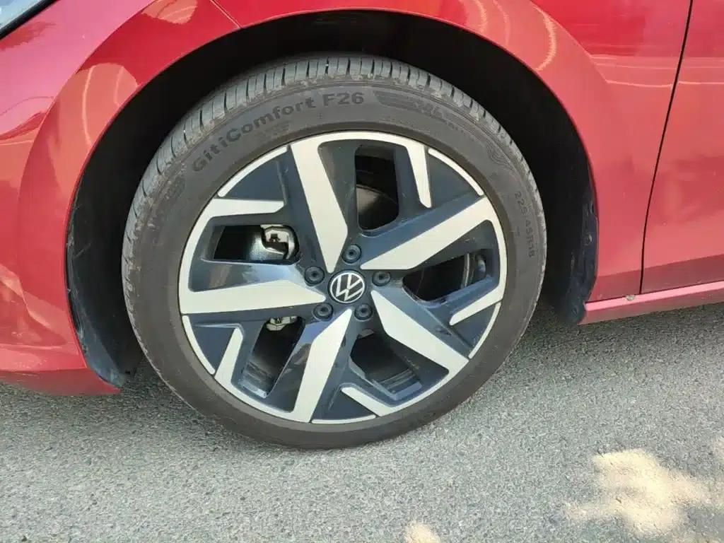 2026 Lamando L 300TSI Lingfeng Edition — миниатюра 23