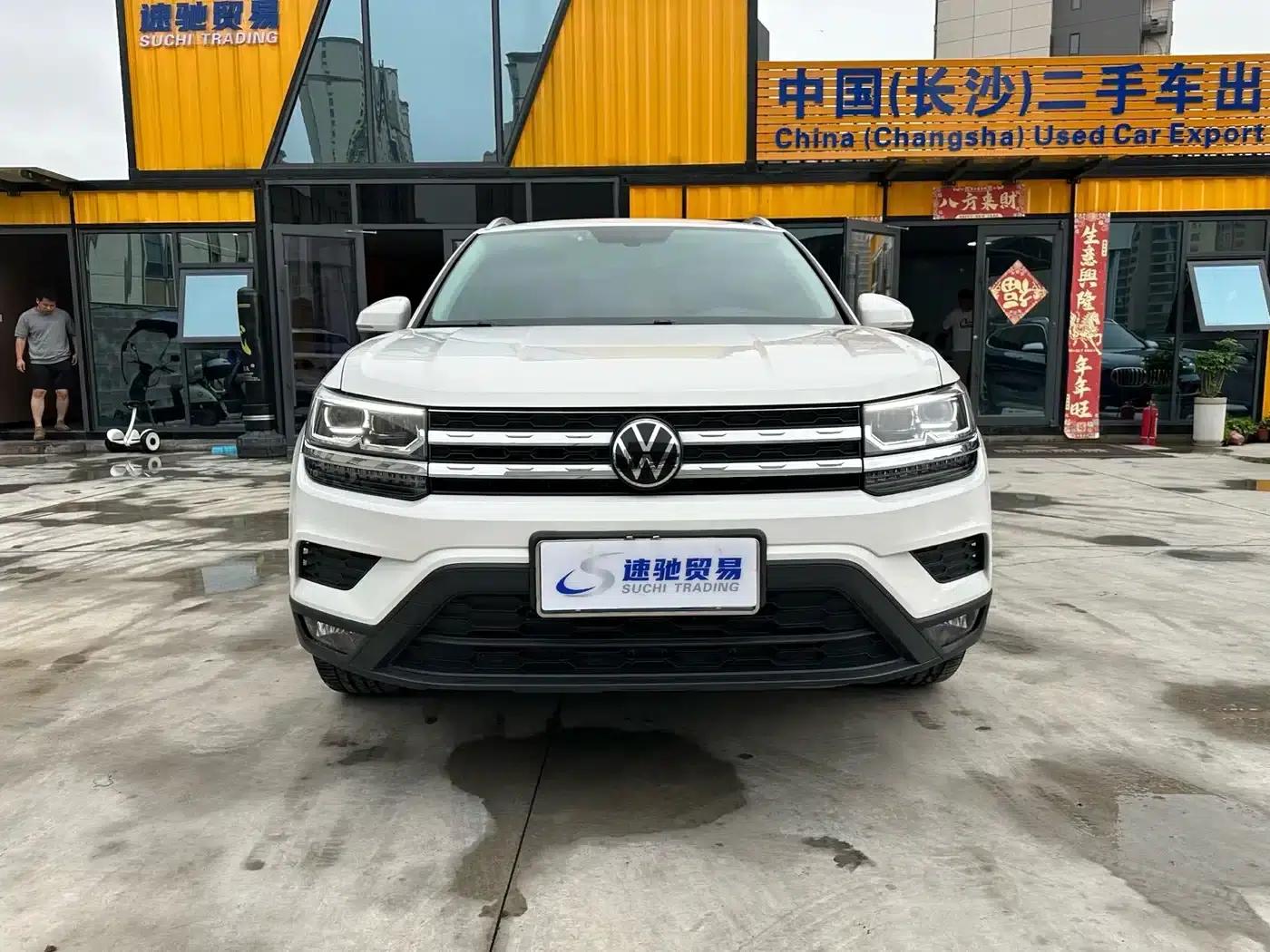Tharu 2022 280TSI 2WD Luxury Edition — миниатюра 2