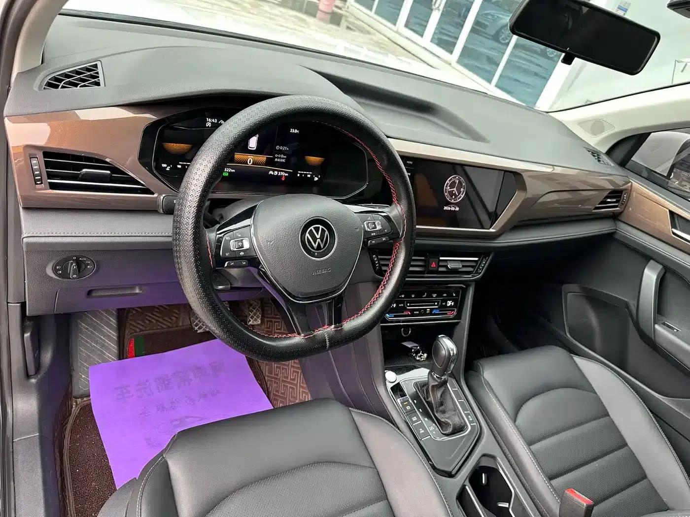 Tharu 2022 280TSI 2WD Luxury Edition — миниатюра 11