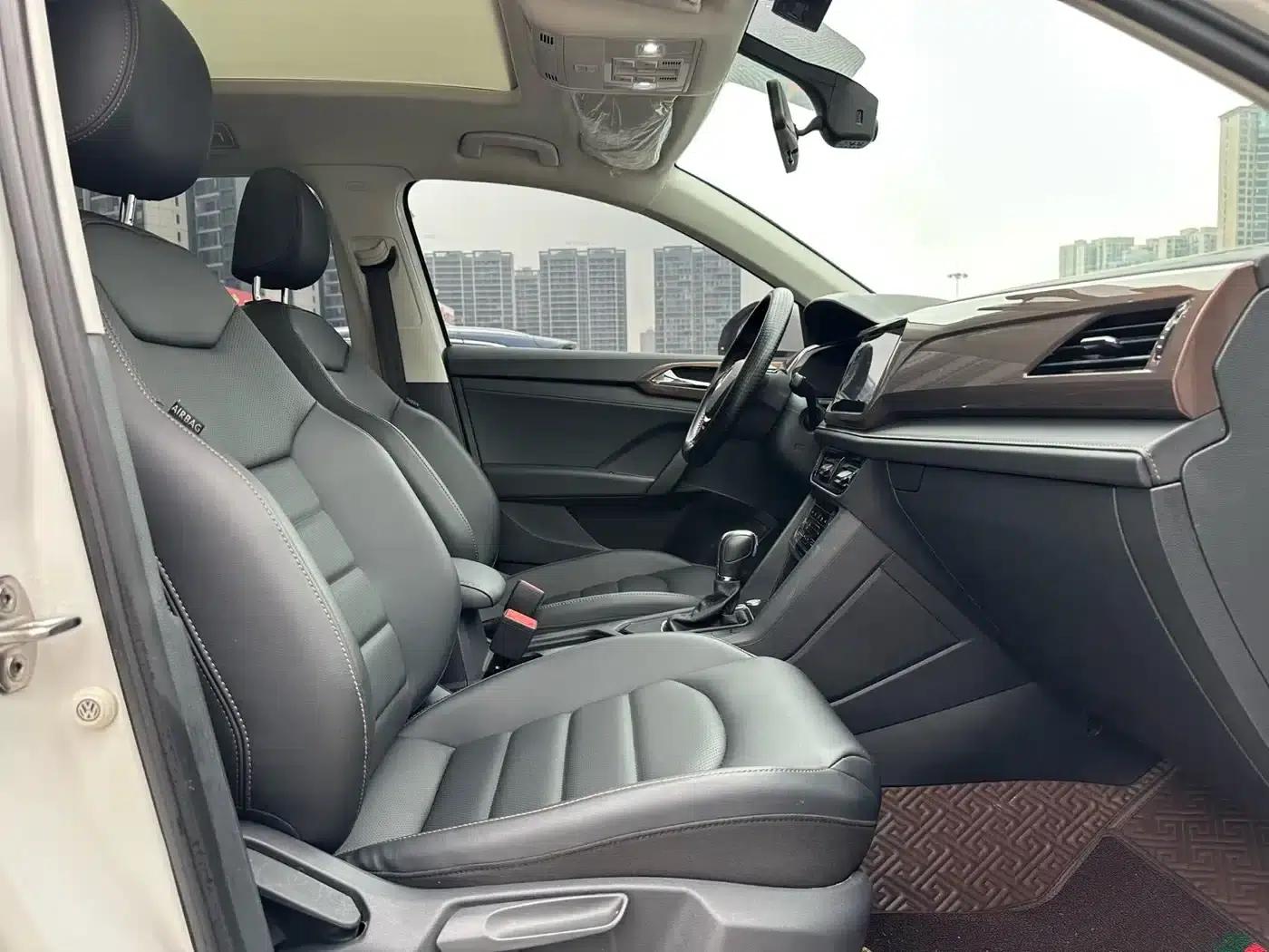 Tharu 2022 280TSI 2WD Luxury Edition — миниатюра 18