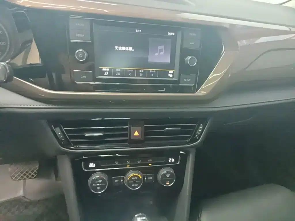 Tharu 2020 280TSI 2WD Comfort Edition (China VI Emission Standard) — миниатюра 13