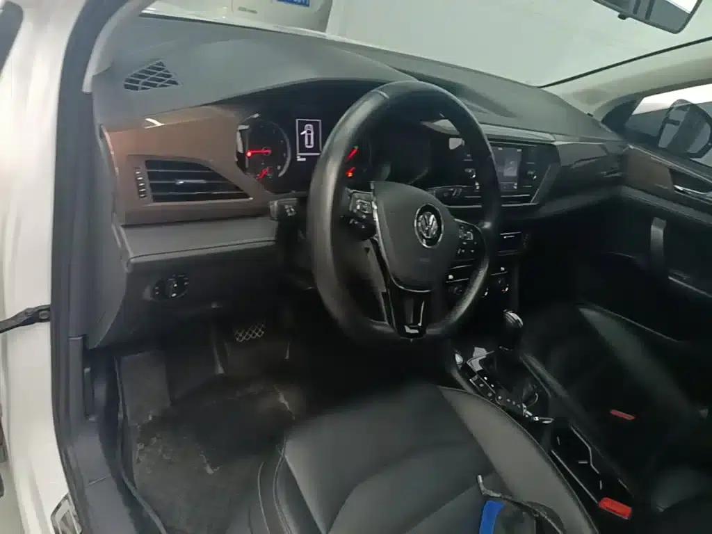 Tharu 2020 280TSI 2WD Comfort Edition (China VI Emission Standard) — миниатюра 10