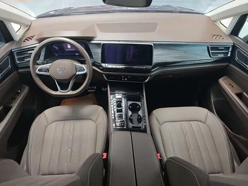 Viloran 2023 Facelift 380TSI Premium Edition — миниатюра 10
