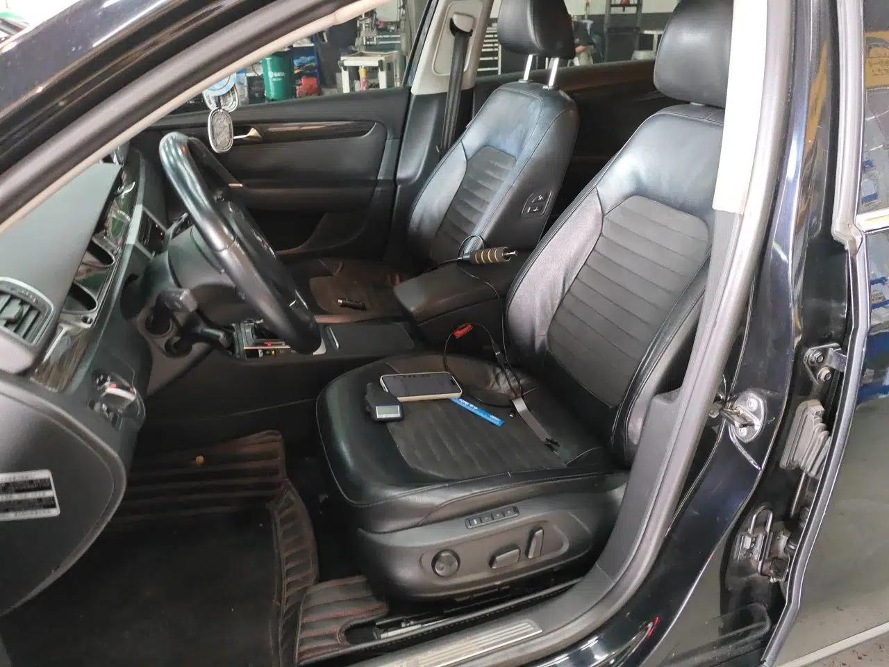 Volkswagen Magotan 2012 1.8TSI Prestige Model — миниатюра 15