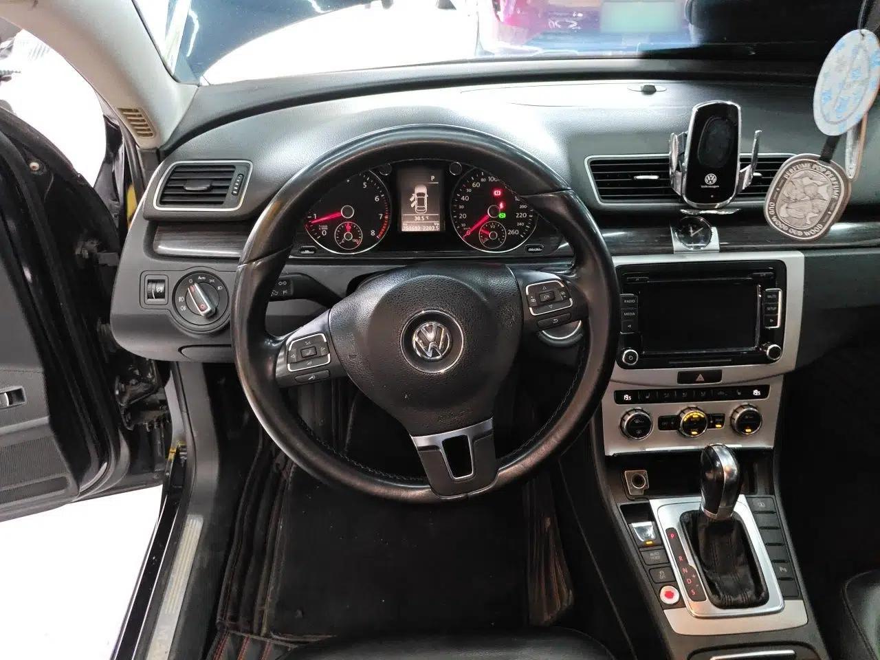 Volkswagen Magotan 2012 1.8TSI Prestige Model — миниатюра 10