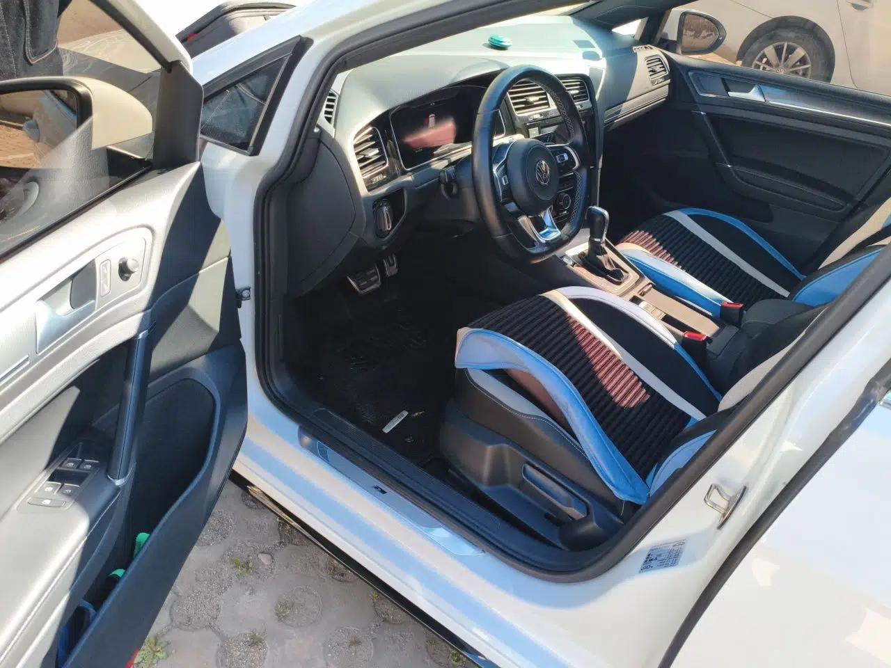 Volkswagen Golf 2019 280TSI DSG R-Line China VI Standard — миниатюра 19