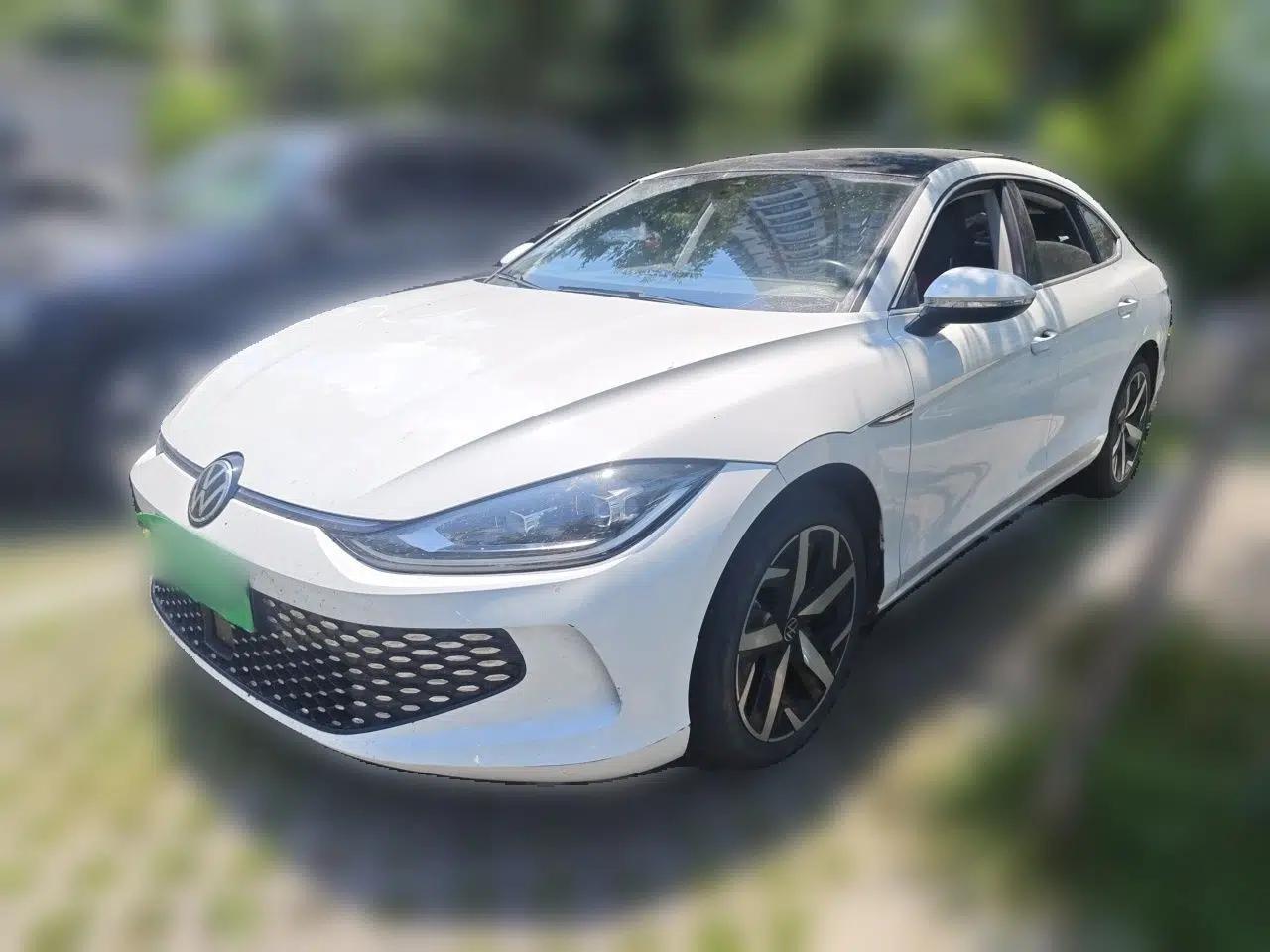 Volkswagen Lamando 2024 Lavida L 280TSI DSG Cool & Spicy Edition — миниатюра 1