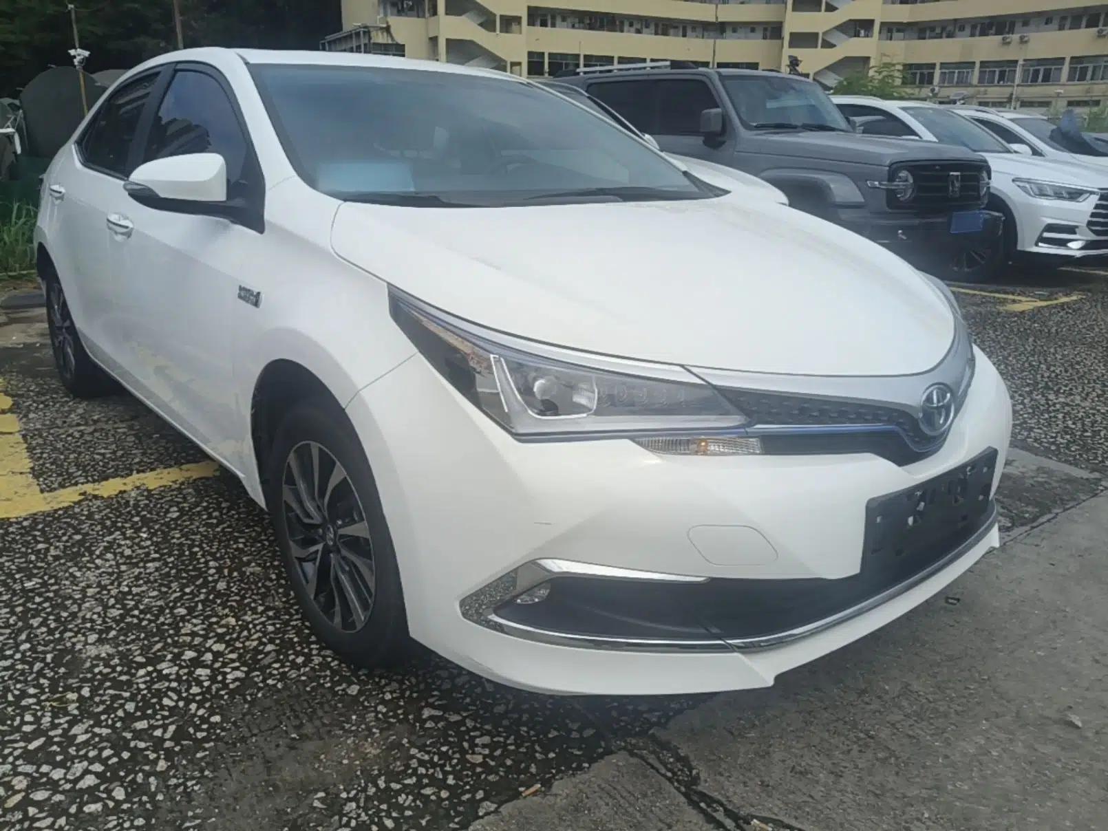 Toyota Corolla Hybrid E+ 2019 1.8L E-CVT Leading Edition — миниатюра 3