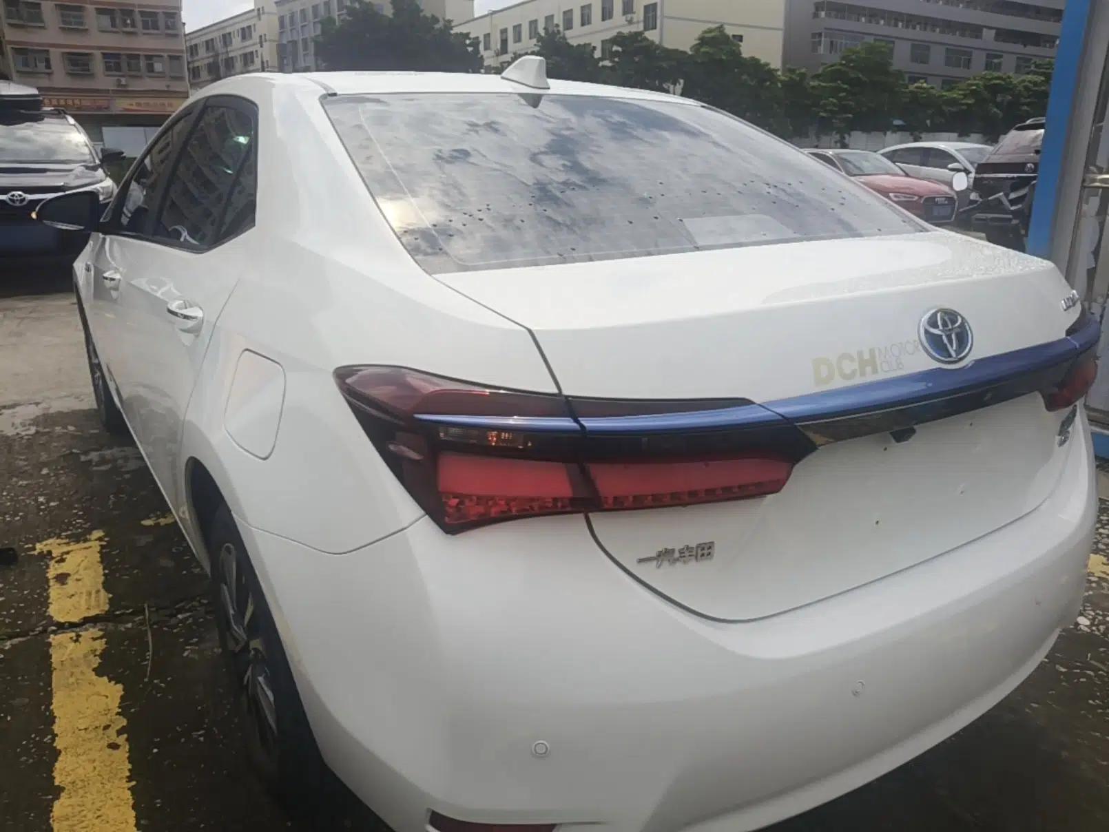 Toyota Corolla Hybrid E+ 2019 1.8L E-CVT Leading Edition — миниатюра 4