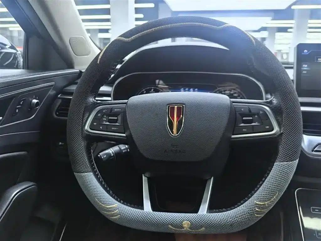 Hongqi H5 2020 1.5T DCT Flag Edition — миниатюра 6