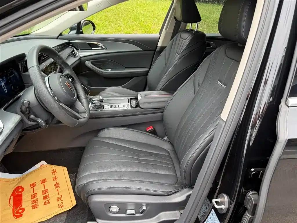 Hongqi H5 2024 2.0T Automatic Intelligent Flagship Edition — миниатюра 8