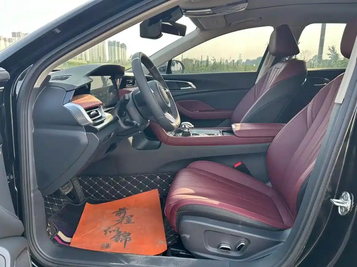 Hongqi H5 2025 2.0T Automatic Xuanying Edition — миниатюра 4