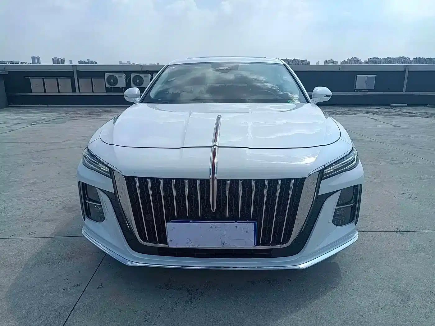 Hongqi H5 2023 2.0T Automatic Intelligent Flagship Edition — миниатюра 2