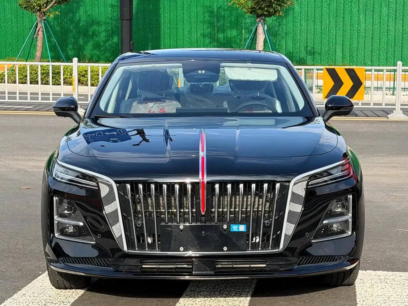 Hongqi H5 2026 2.0T Automatic Flagship Pro Edition — миниатюра 2