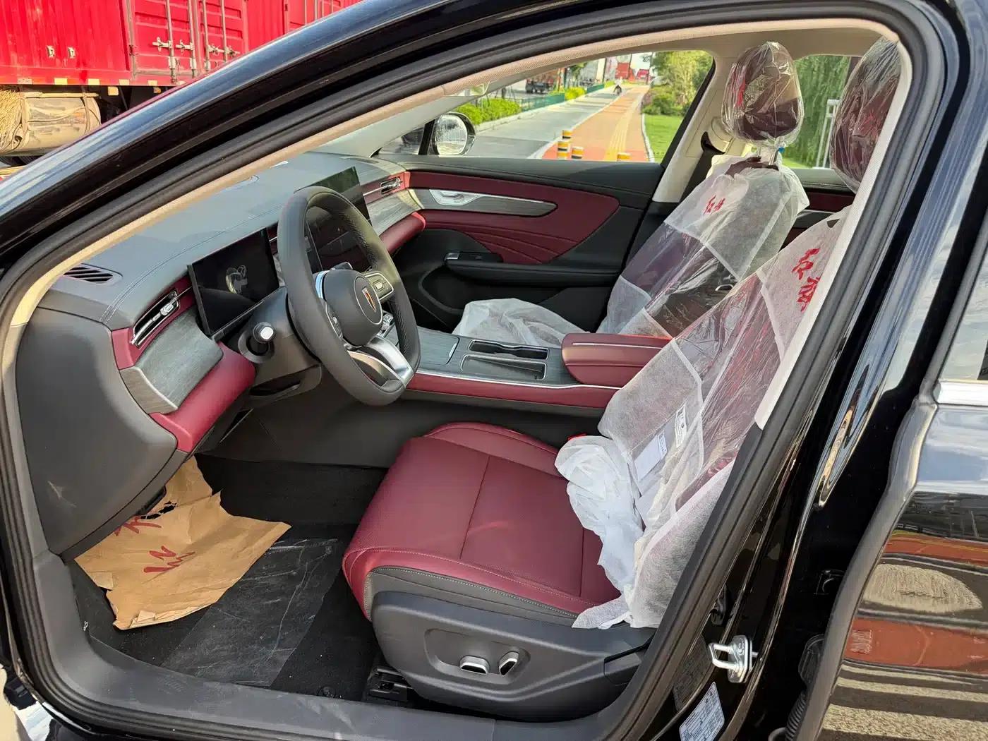 Hongqi H5 2026 2.0T Automatic Flagship Pro Edition — миниатюра 4