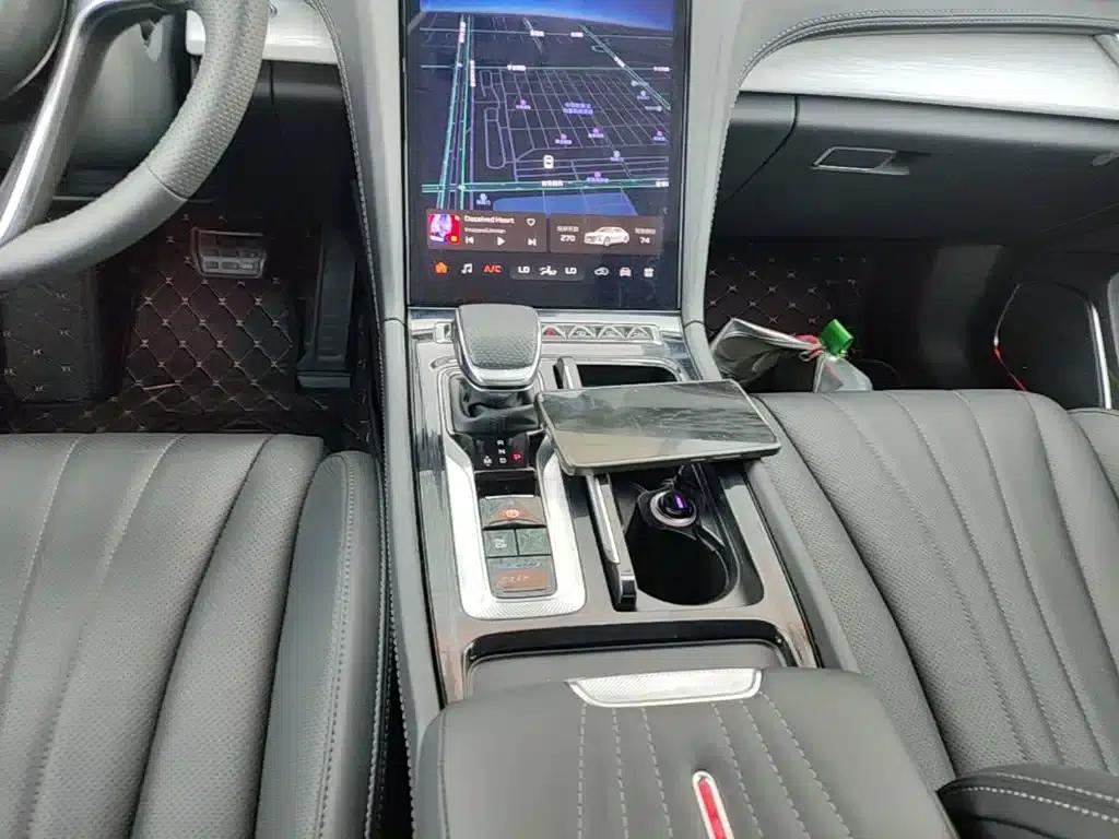 Hongqi H5 2025 1.5T DCT Flag Edition — миниатюра 14