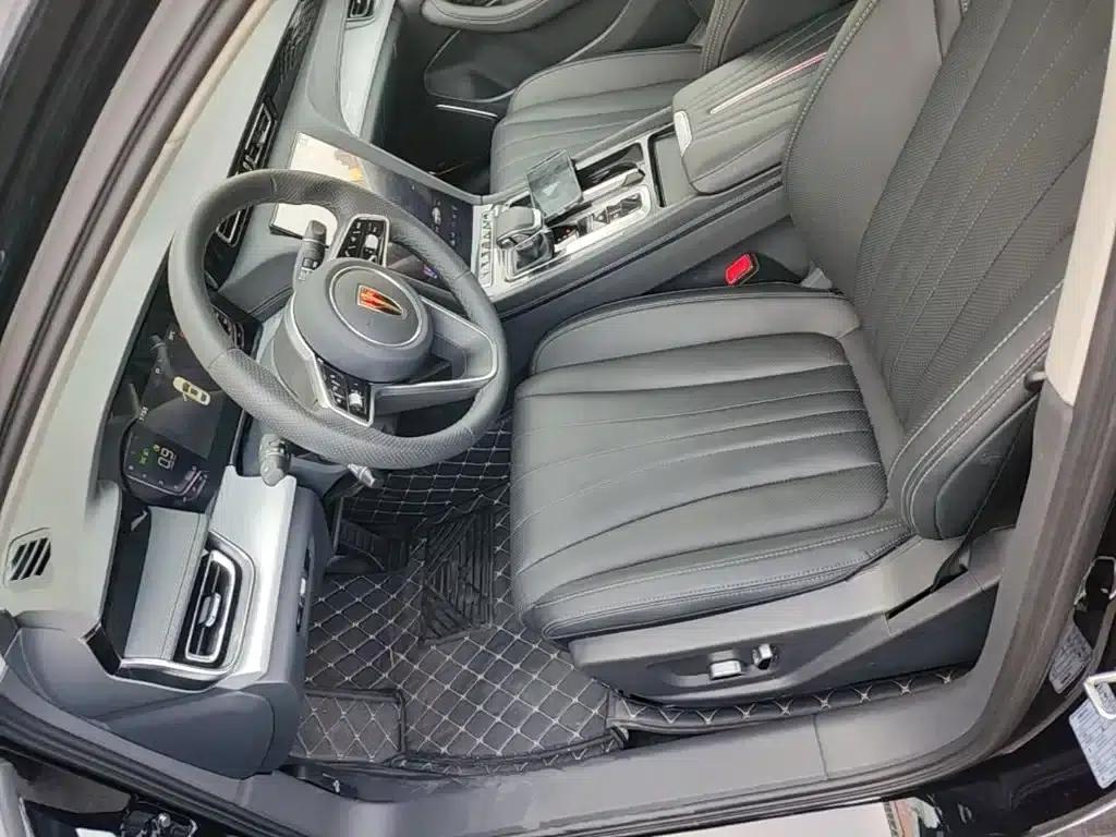 Hongqi H5 2025 1.5T DCT Flag Edition — миниатюра 15