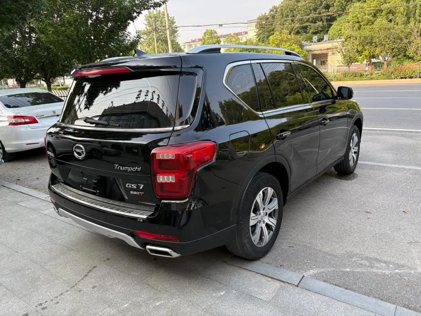 GAC Trumpchi GS7 2019 390T Two-Wheel-Drive Luxury Version — миниатюра 5
