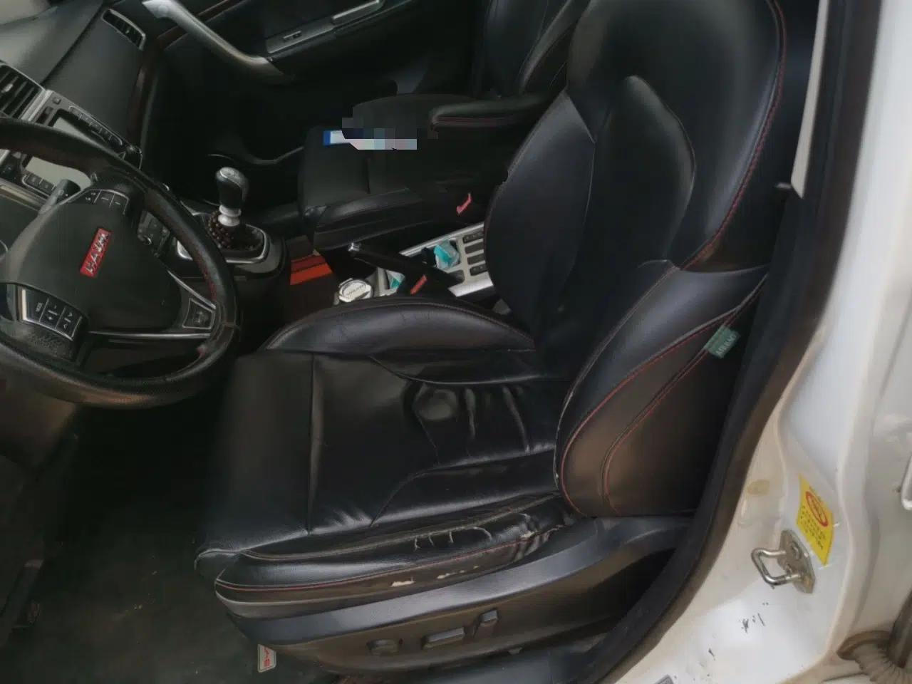 Haval H6 2013 Sport Edition 1.5T Manual Two-Wheel Drive Prestige Model — миниатюра 15