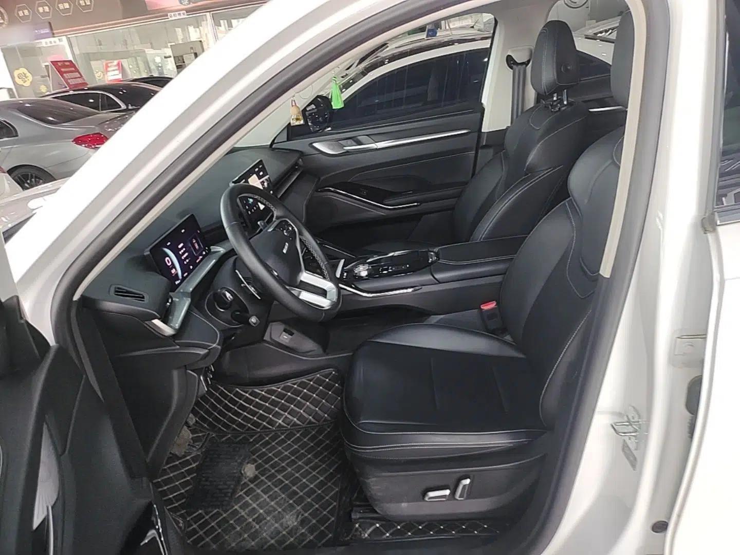 Haval H6 2022 3rd Generation 1.5T Automatic Two-Wheel Drive Max — миниатюра 17