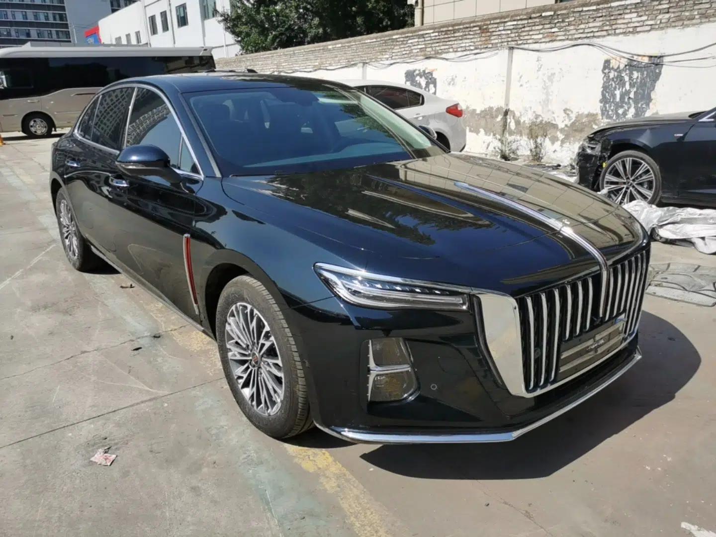 Hongqi H5 2025 1.5T DCT Qiyun 500 000th Unit Commemorative Edition — миниатюра 3