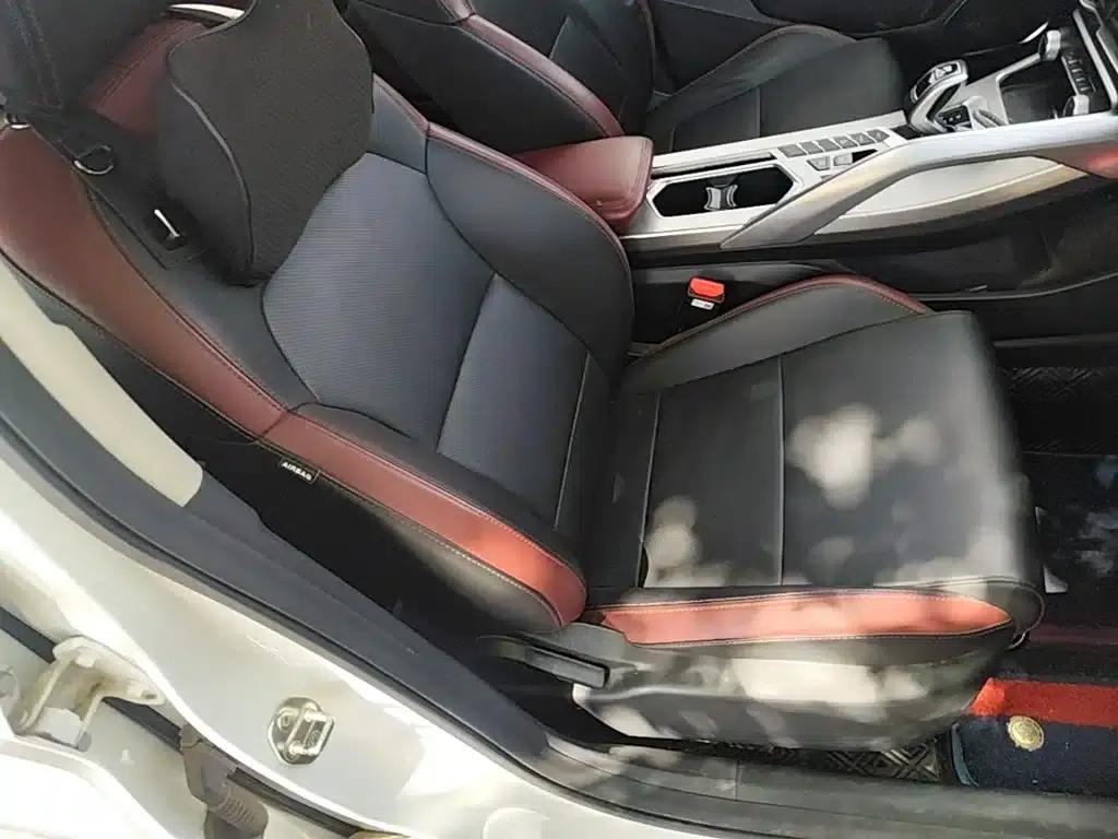 Geely Binyue 2020 Facelift 240T DCT Hunter — миниатюра 25