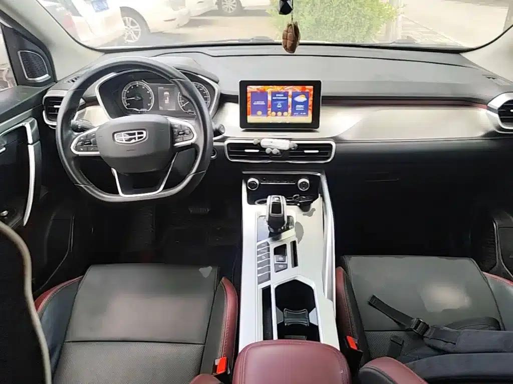 Geely Binyue 2020 Facelift 240T DCT Hunter — миниатюра 10