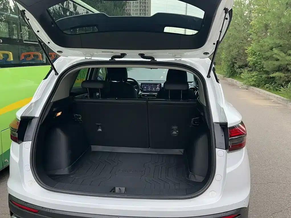 Geely Binyue 2023 1.5T DCT Platinum Edition — миниатюра 4