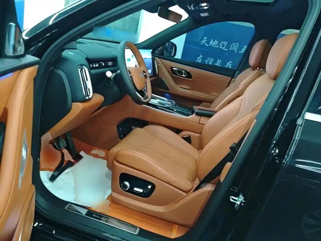 Galaxy M9 2025 210km/h AWD Navigator Edition — миниатюра 15