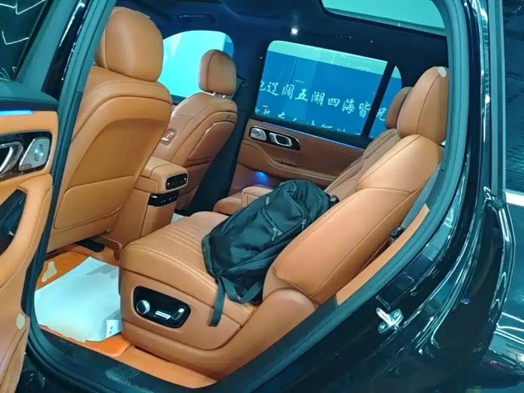 Galaxy M9 2025 210km/h AWD Navigator Edition — миниатюра 17