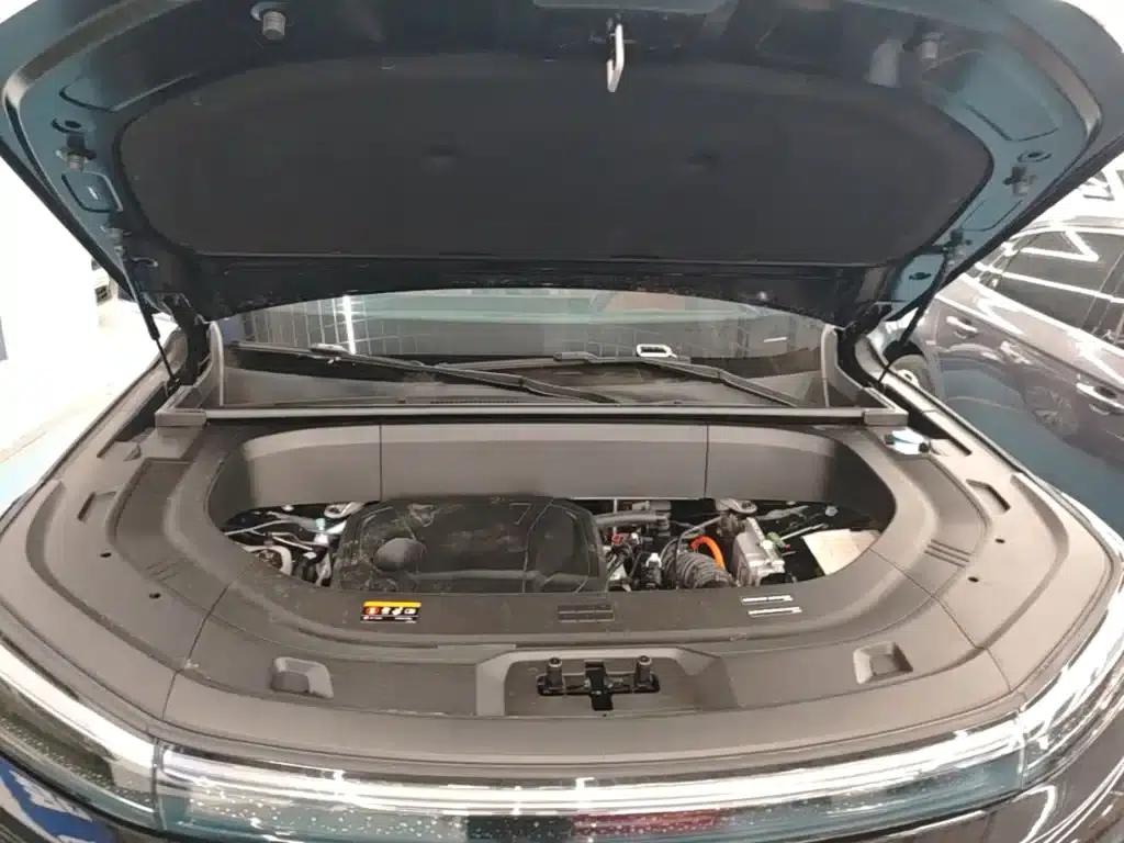 Galaxy M9 2025 210km/h AWD Navigator Edition — миниатюра 20