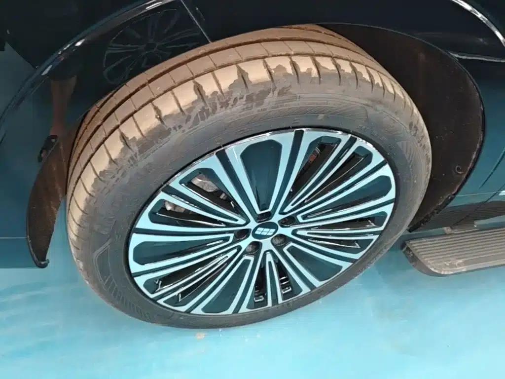 Galaxy M9 2025 210km/h AWD Navigator Edition — миниатюра 23