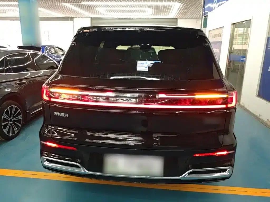 Galaxy M9 2025 210km/h AWD Navigator Edition — миниатюра 6