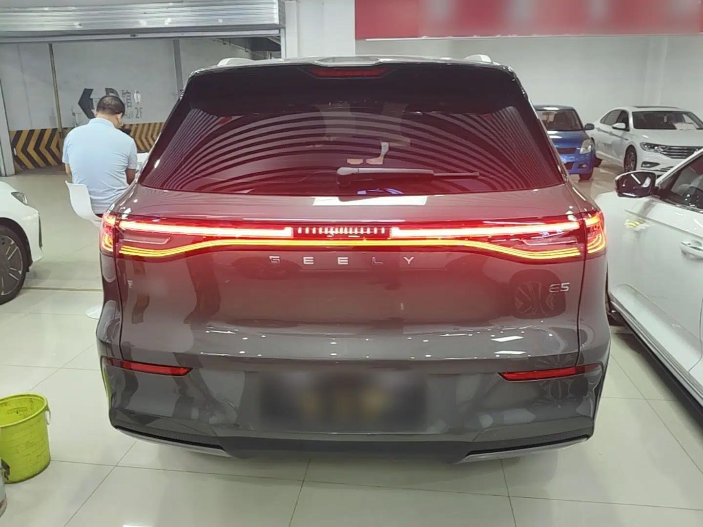 Geely Galaxy E5 2024 530km Starship Edition — миниатюра 5