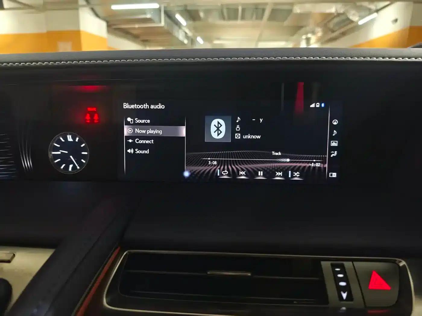 Lexus LC 2018 500h Special Edition — миниатюра 15