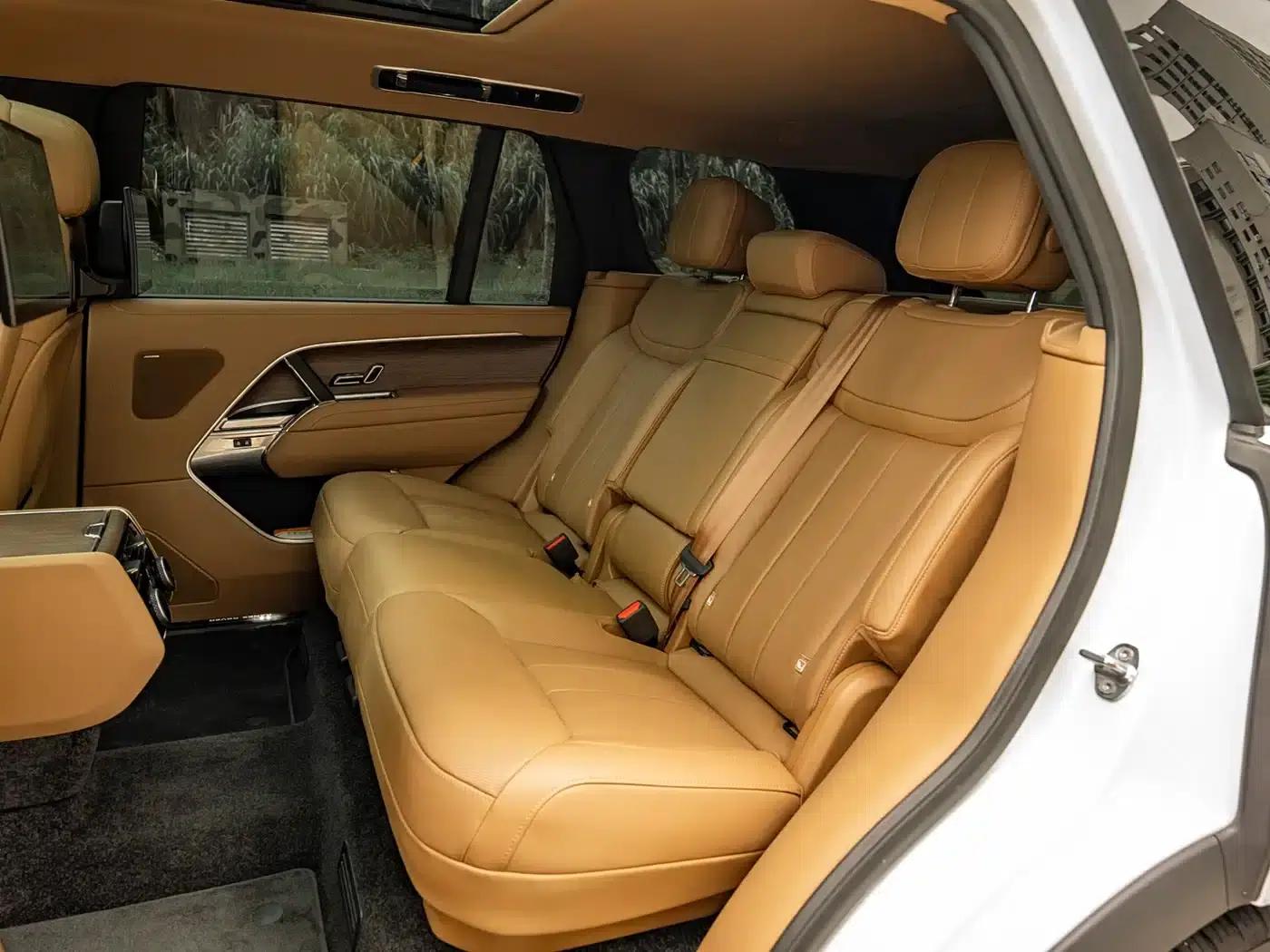 Range Rover 2025 3.0 L6 400PS Grand Long Wheelbase — миниатюра 9