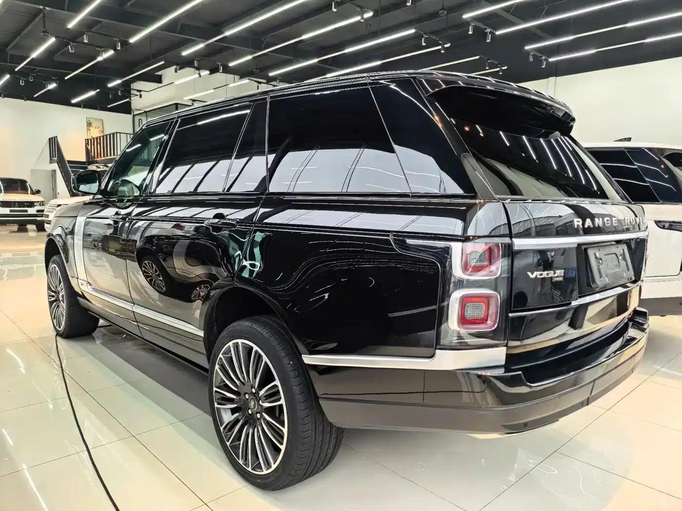 Range Rover 2020 3.0 L6 Legendary Long Wheelbase — миниатюра 2