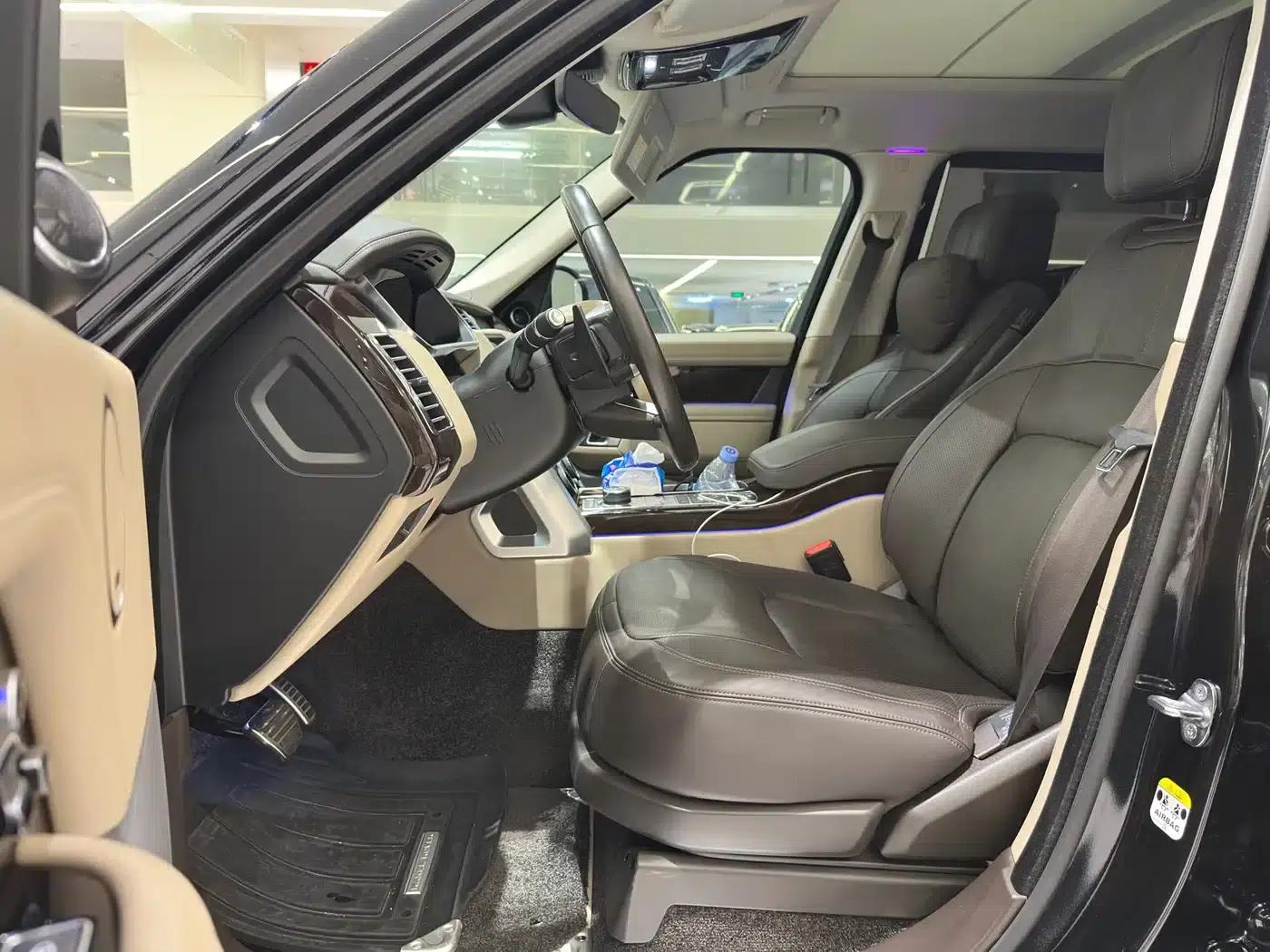 Range Rover 2021 3.0 L6 Legendary Long Wheelbase Classic Edition — миниатюра 4