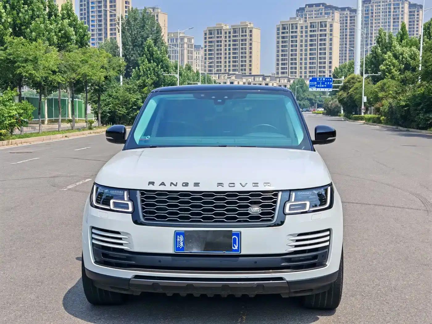Range Rover 2020 3.0 L6 Grand Edition — миниатюра 2