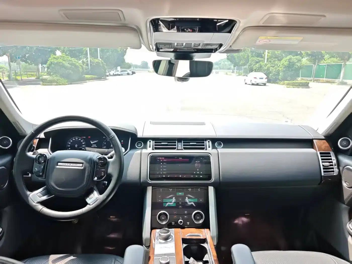Range Rover 2020 3.0 L6 Grand Edition — миниатюра 11