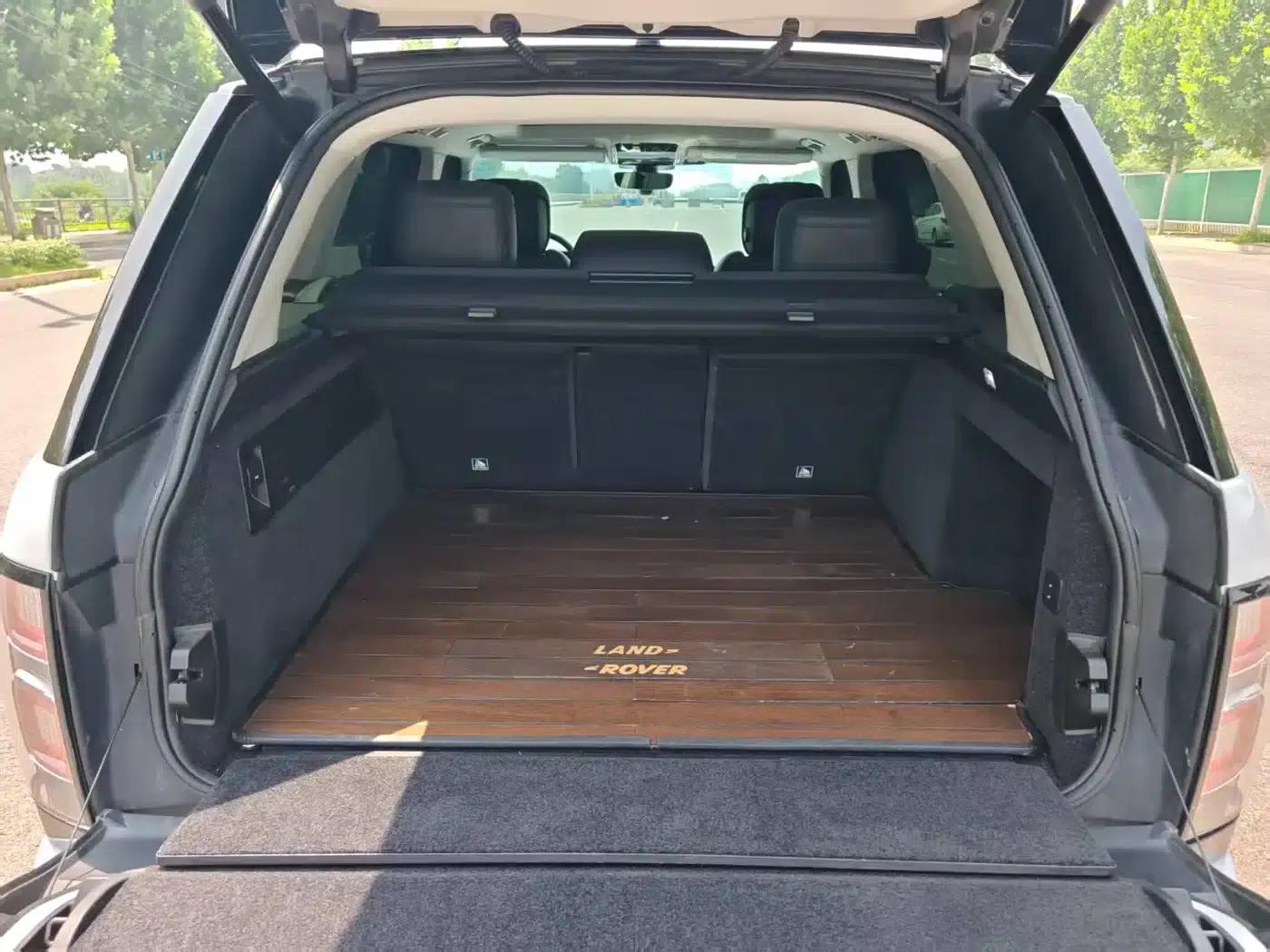 Range Rover 2020 3.0 L6 Grand Edition — миниатюра 14